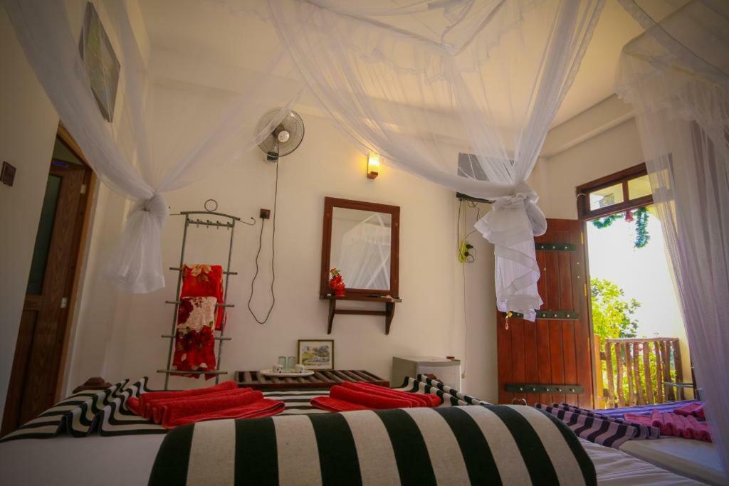 Snuggle Cottage Ella Ngoại thất bức ảnh